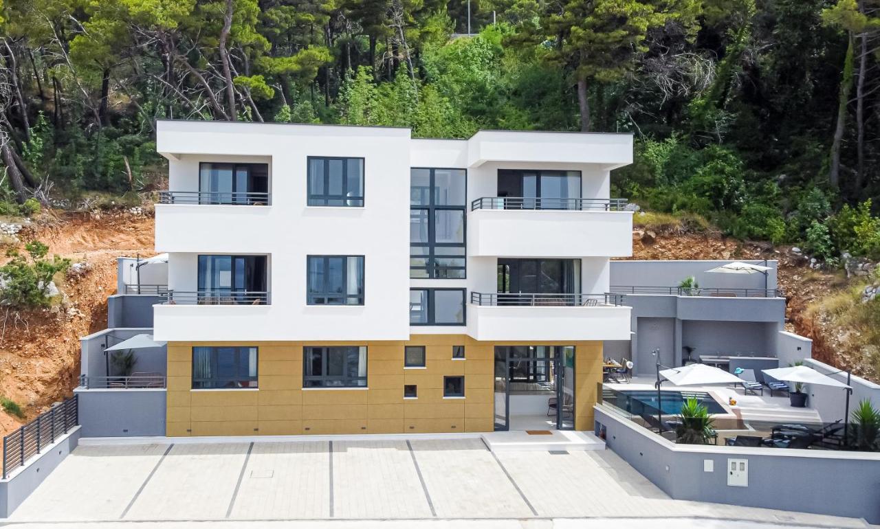Apartman Sunnyside Luxury With Free Parking And Swimming Pool