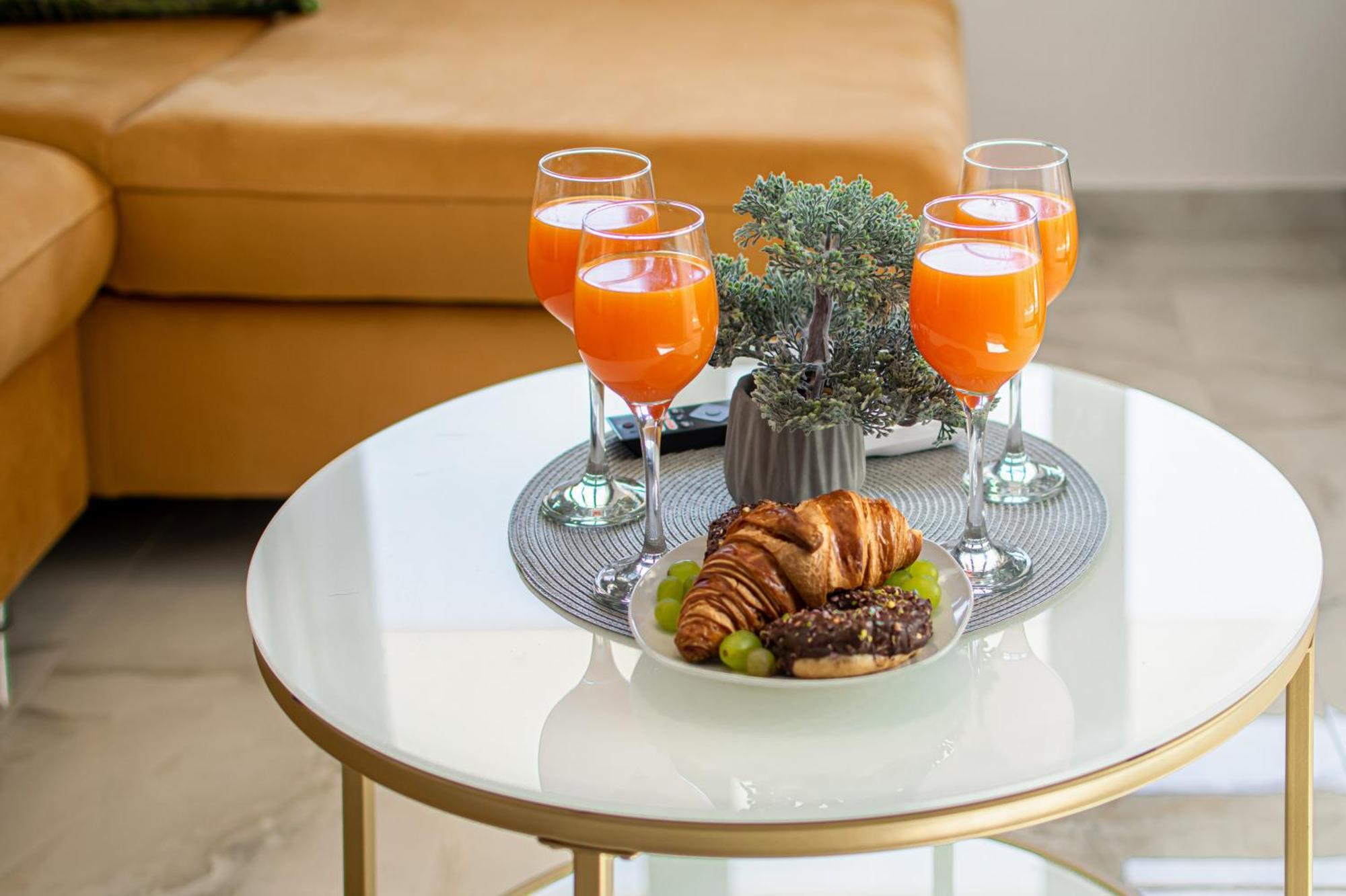 Sunnyside Luxury With Free Parking And Swimming Pool *