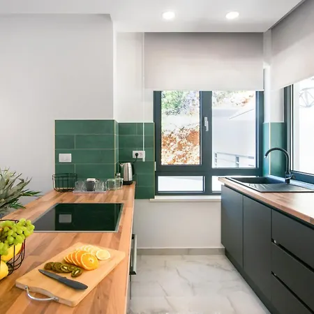 Sunnyside Luxury Suites With Free Parking And Swimming Pool Brela Exterior foto