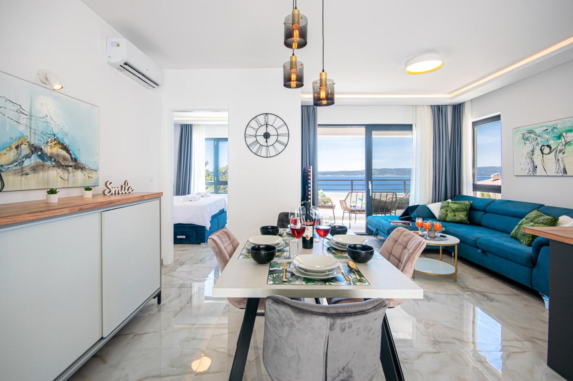 Apartment Sunnyside Luxury With Free Parking And Swimming Pool